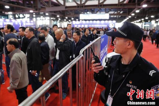 Esercitazioni sintetiche prima dell’imminente avvio della seconda edizione della China International Import Expo presso il Nation Exhibition and Convention Center