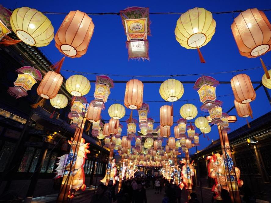 Karnival Tanglung di Kota Taiyuan yang Bersejarah