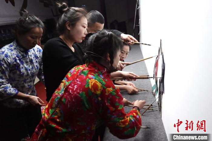 Kenali Wayang Kulit Bersejarah di Huazhou