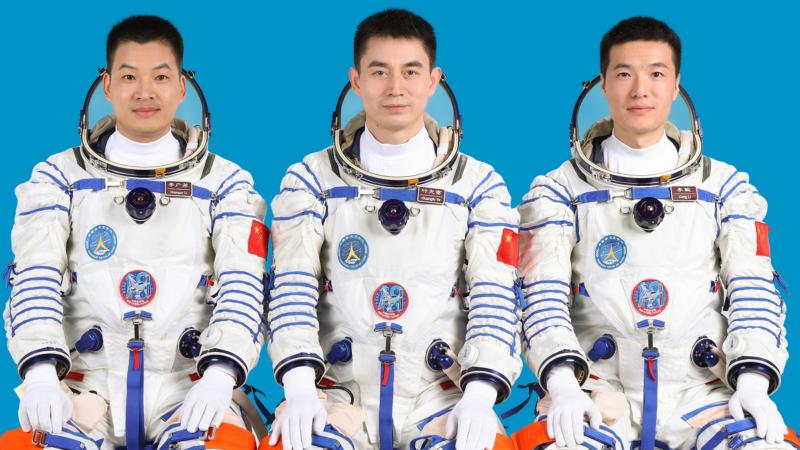 فضانوردان شِن‌جوئو-18 در فضا چه وظایفی را انجام می دهند؟ا