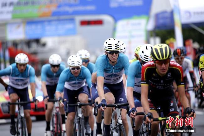 Le Français Brenton Jones remporte la 2e étape du Tour cycliste du lac Qinghai
