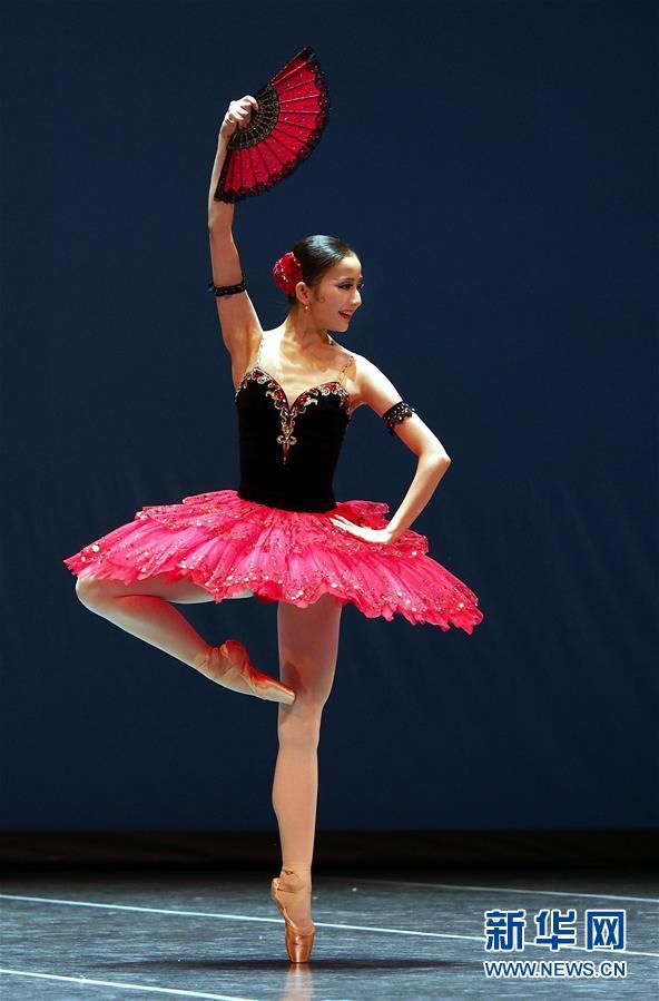 La finale de la 6e édition du concours international de ballet de Shanghai a réuni 73 candidats le 9 août. 