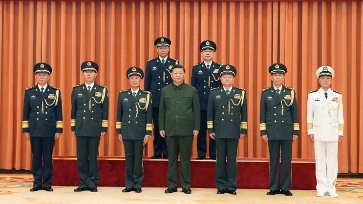 برگزاری مراسم ارتقاء درجه نظامی با حضور رهبر چین در آستانه سالروز تاسیس ارتش