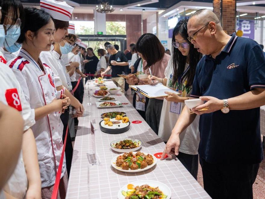 Peraduan Teknik Memasak di Kampus