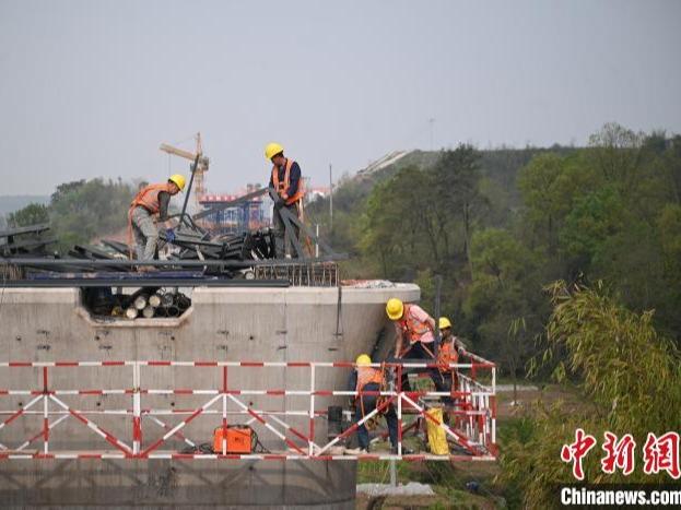 HSR Chongqing-Wanzhou dalam Proses Pembinaan