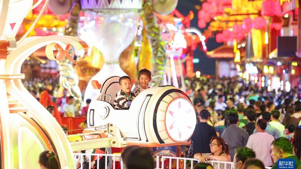 Shuimogou, Kawasan Komersial yang Makmur di Urumqi