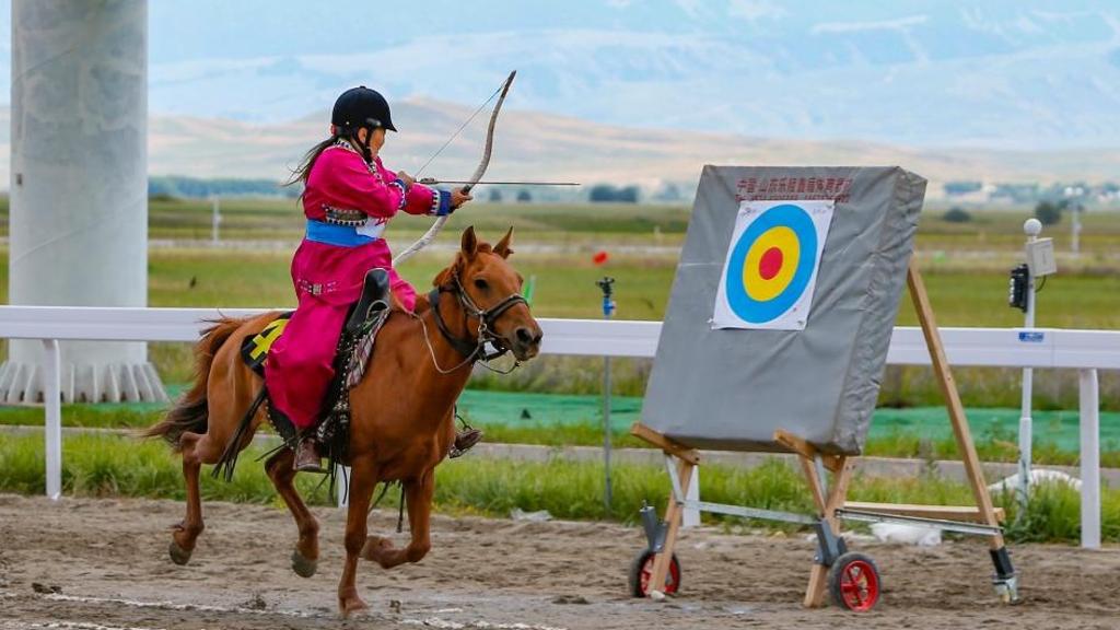 Sukan Tradisional Etnik Minoriti China Ke-12