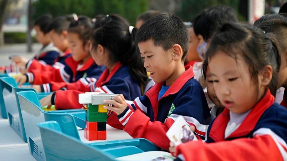 Siri Program Murid Jelajah Dunia Sains di Yinchuan