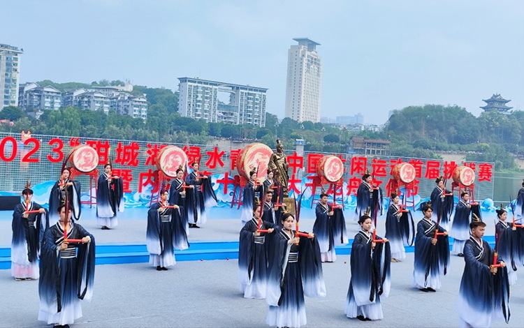 Hi，來甜城過端午 | 甜城湖畔載歌載舞迎端午 內江市第十一屆大千龍舟文化節開幕_fororder_音詩舞《禮魂》 攝影 廖宇 (3)