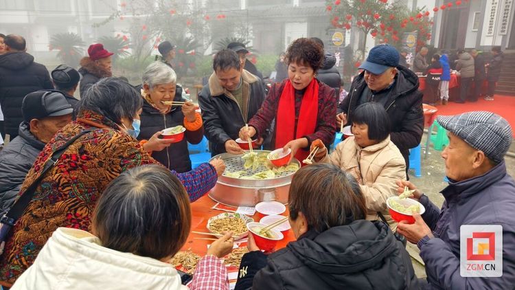 自貢沿灘區百勝村：連續4年為全村村民分紅