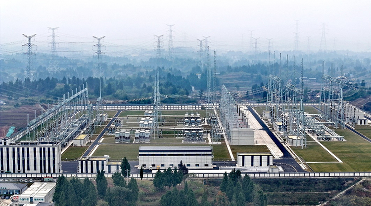 The First 1000-kV UHV AC Project in Southwest China - the Sichuan-Chongqing Project - Put into Operation