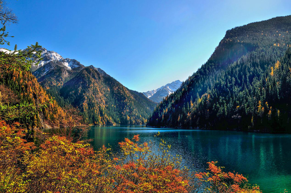 Meng's Journey to Wonderland, Jiuzhaigou | Where to Go During the National Day Holiday? Embrace the mountains and waters while exploring Jiuzhaigou