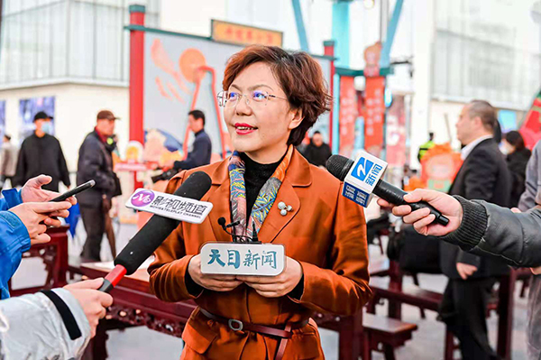 圖片默認標題