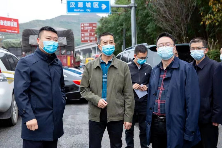 （轉載）漢源：堅決扛起責任 為雅安防疫大局作貢獻