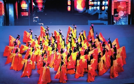 （轉載）打造西部地區大型實景演出標杆 《絲路神燈》在遂寧大英震撼開演