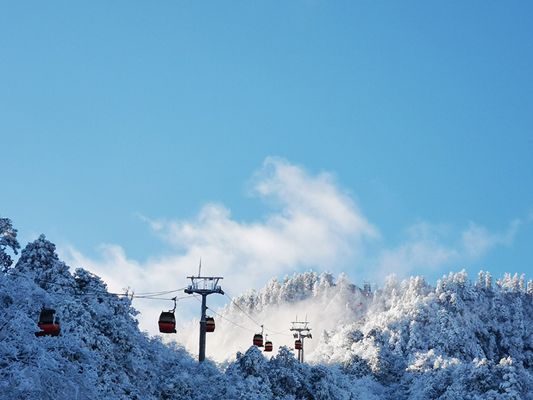 漂亮！雪後的瓦屋山宛如童話世界_fororder_攝影--宋佳鈴