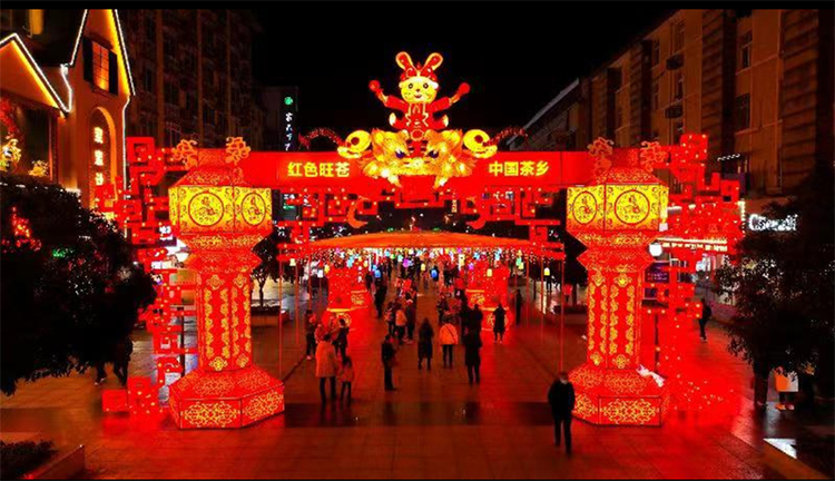 燈籠高挂年味濃 幸福滿溢廣元城_fororder_流光溢彩迎新春-供圖-廣元市委宣傳部（2）