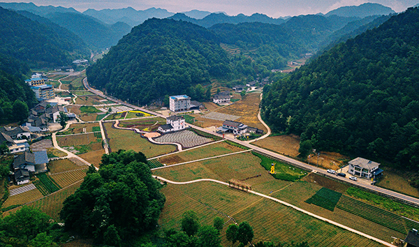 廣元朝天區：美麗鄉村為全域旅遊添色彩_fororder_李家鎮永樂村地龍壩農家樂集群