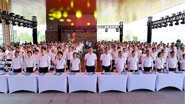 衝刺60天 成都大運會龍泉驛賽區吹響全民動員“衝鋒號”_fororder_未標題-1