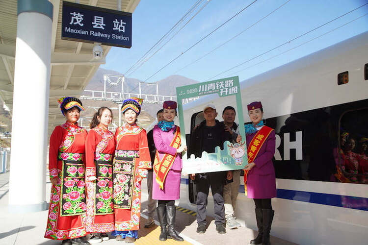 （轉載）川西北迎來首條動車線路