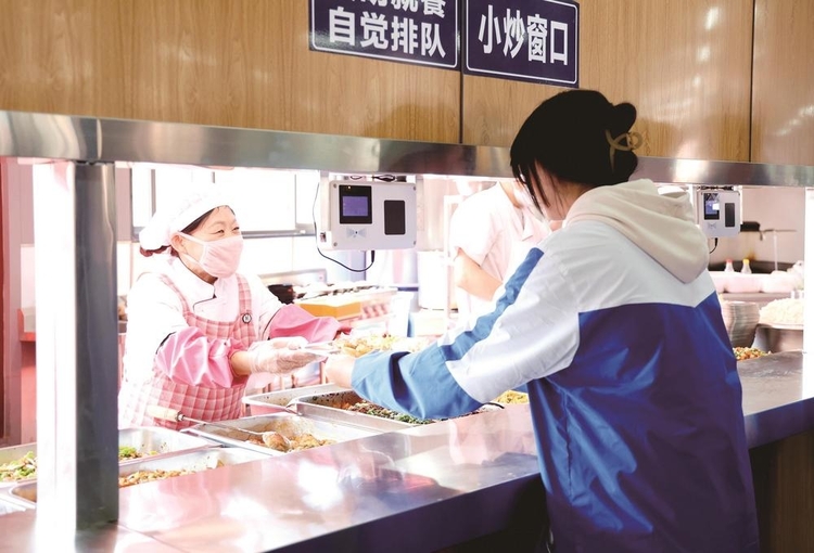 （轉載）如何保障39萬餘名師生“舌尖上的安全”？廣元這樣做