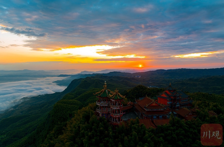 （轉載）宜賓：蜀南竹海 山寺朝霞風光美