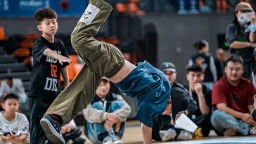 四川千人街舞聯賽（邛崍站）舉行