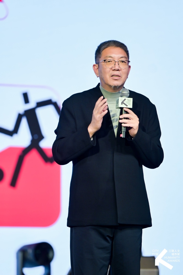 對話李鴻谷:成都和東京紐約巴黎在同一起跑線