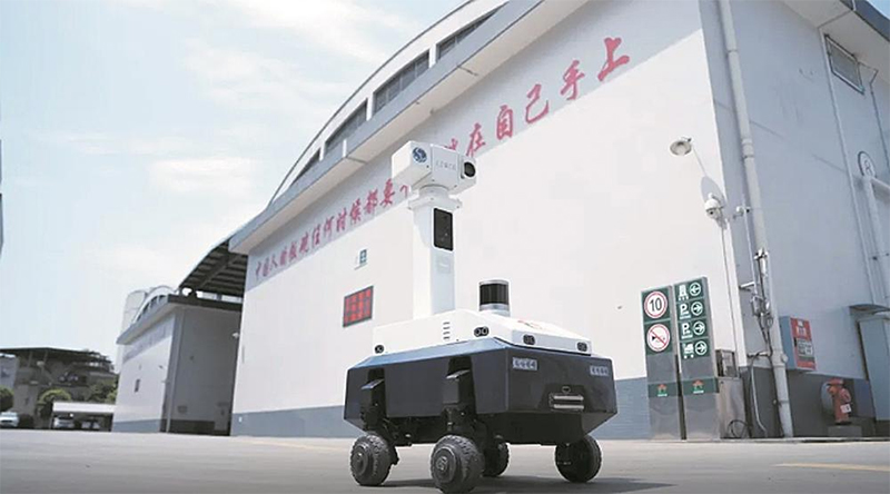 24小時不間斷巡邏 智慧巡檢機器人上崗_fororder_未標題-1