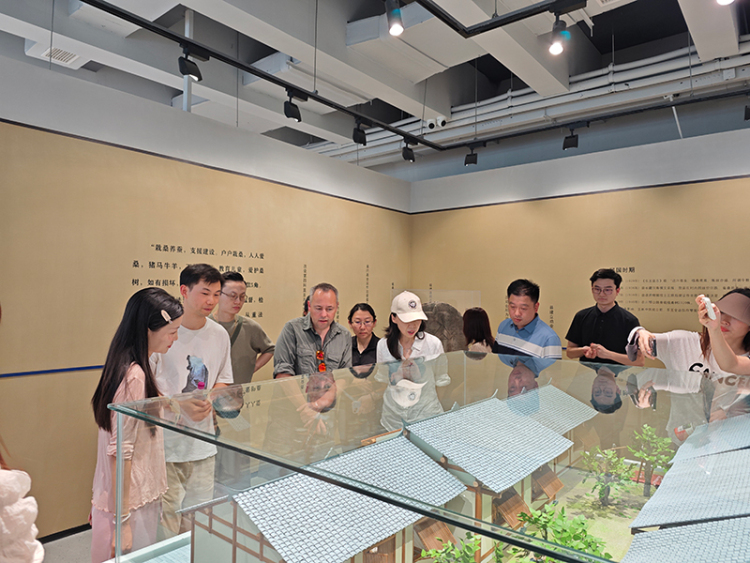 從桑蠶繭到文旅IP 資陽樂至産業振興的國際傳播密碼_fororder_微信圖片_20250623101035