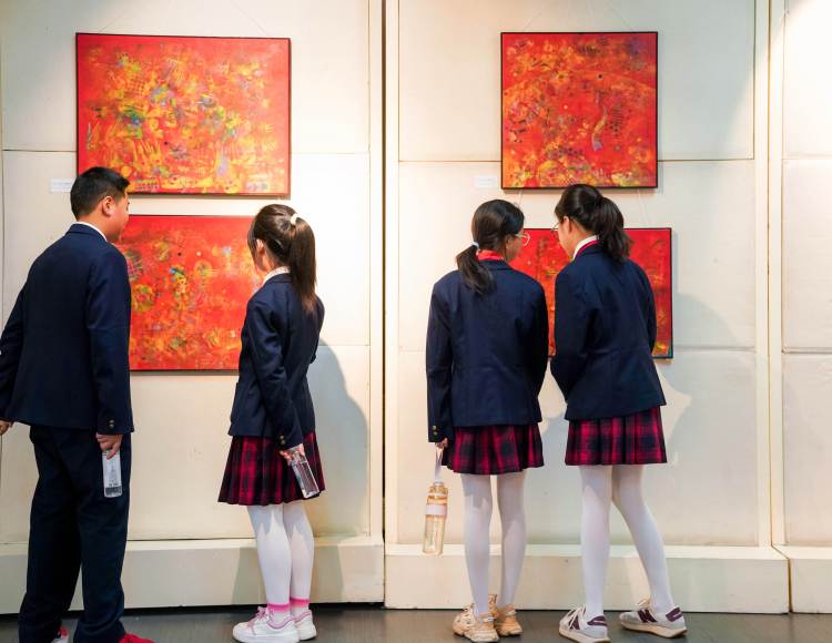 持續至5月14日 匈牙利著名藝術家圖茲松·貝採利·彼得喊你看展啦