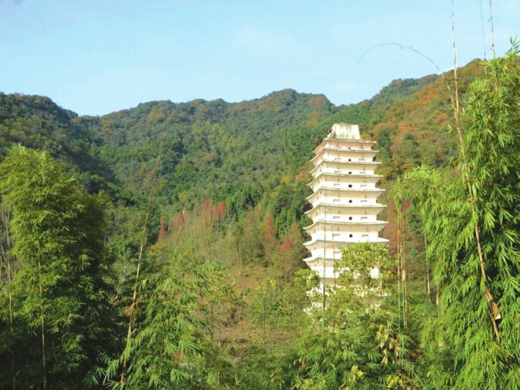 風格獨具的彭州古塔