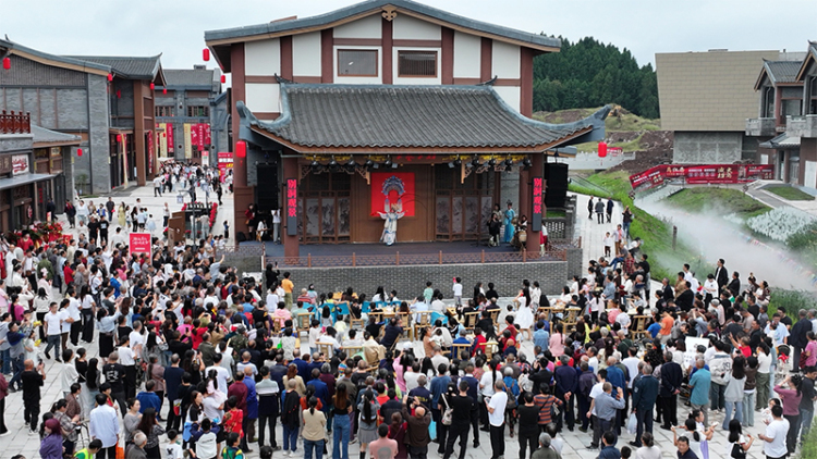 “雙節”期間吸金2.4億元 資陽樂至文旅“出圈”助力縣域消費_fororder_未標題-1