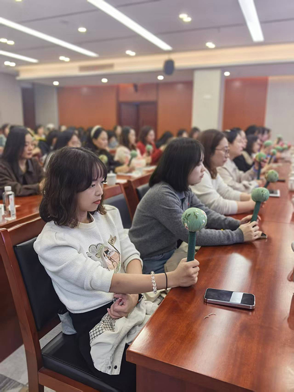 德陽市旌陽區總工會心理減壓課堂圓滿舉行 助力職工“快樂工作·幸福生活”_fororder_圖片-3