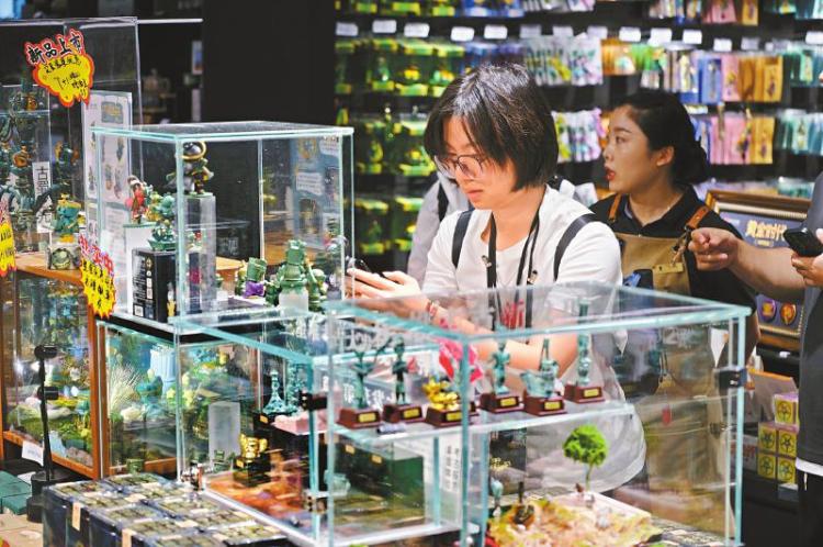 寵客吸粉 老景區有新玩法_fororder_027c5eb9490efb32c46b66f36f965fca