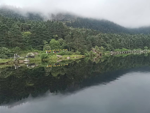 冰川秘境邂逅非遺瑰寶：螺髻山以“17℃的清涼+”衝刺5A景區_fororder_螺髻山景區---攝影-馮巧鳳