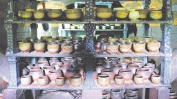 成都：千年金城窯開窯 復建後首窯作品出爐