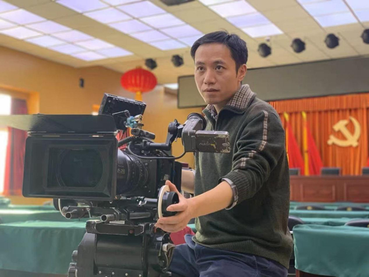 出海文旅微短劇暨同名電影《愛在阿壩》導演饒堃走進高校 分享創作思想內涵及發展趨勢_fororder_圖片-4