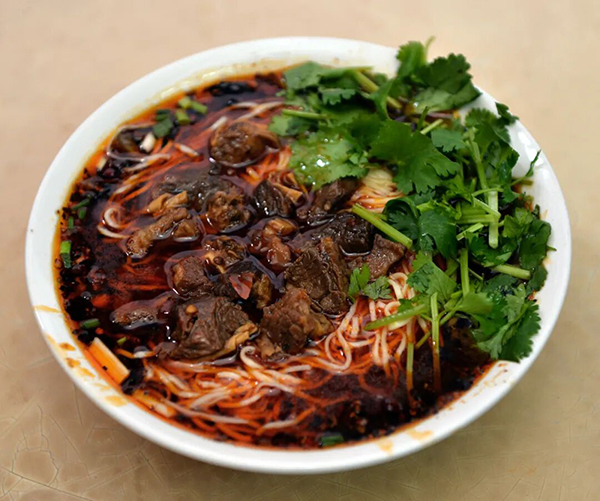 2026年第九屆世界川菜大會將在內江舉辦_fororder_內江牛肉麵-供圖-內江市融媒體中心