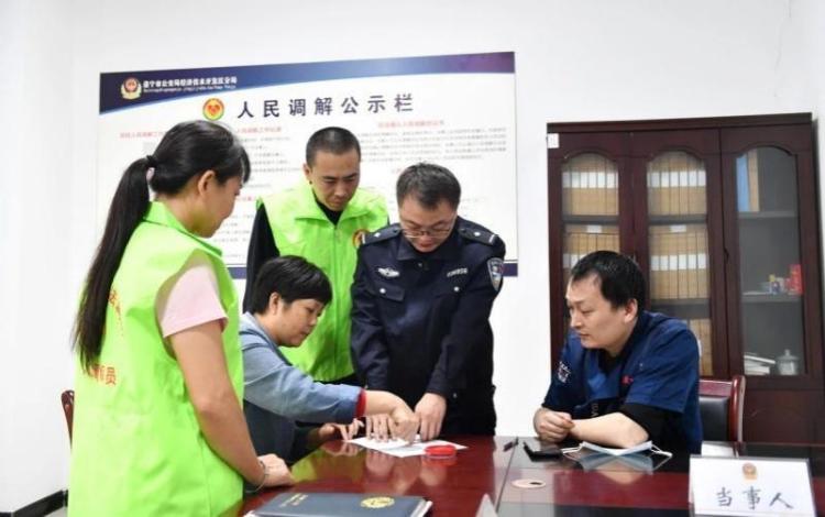 四川遂寧經開公安：“老兵方陣”架起警民“連心橋”