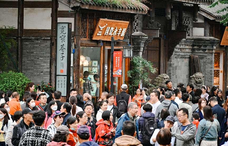 圖片默認標題_fororder_寬窄巷子人潮涌動-供圖-青羊區委宣傳部
