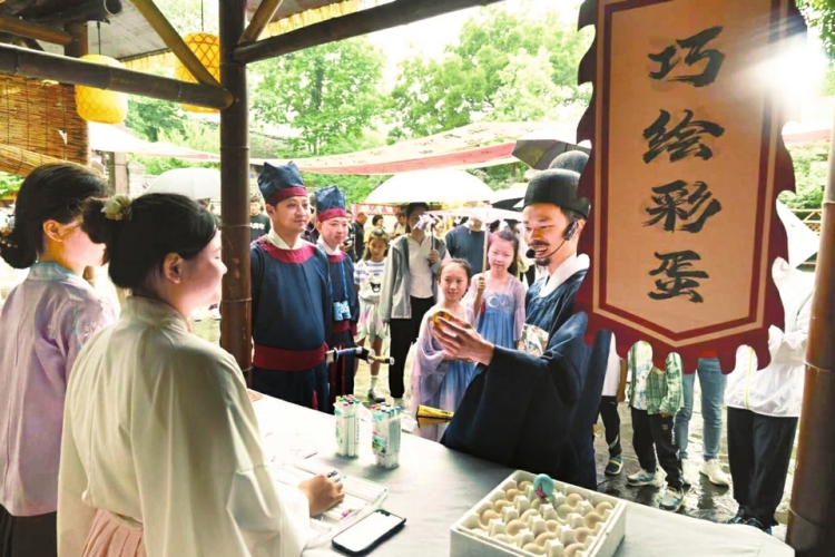 “端午+六一”四川消費市場人氣商氣兩旺