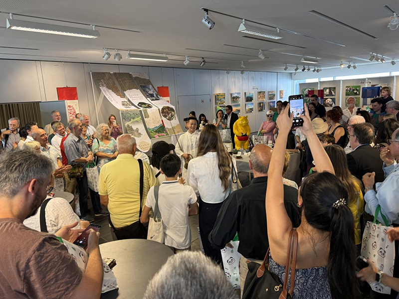 “茶和天下·雅集”暨中國（四川）大熊貓文化和旅遊周活動在柏林中國文化中心開幕_fororder_圖片-1