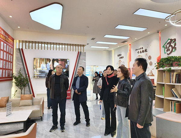 貴州省六盤水市總工會赴德陽旌陽區調研工會陣地數字化建設_fororder_圖片-1