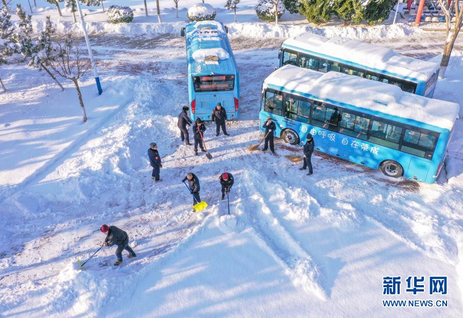 山東榮成迎來大範圍降雪天氣