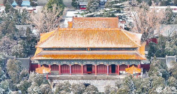 山東泰安：紅墻白雪 步步皆景 雪後岱廟盡顯別樣美