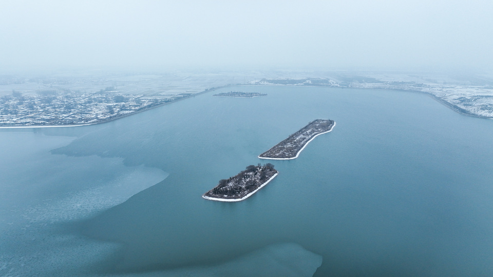 聊城：雪後望岳湖 冬景如畫