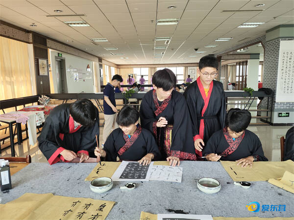 泰國格樂大學師生來東營開展文化交流活動