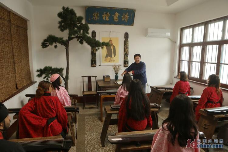 打開App 外國友人走進汶水書院 沉浸式體驗中國古人生活