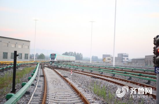 青島地鐵13號線于12月1日結束試運行 即將開通試運營